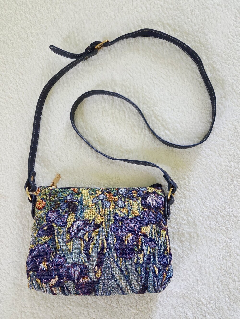 Signare ✨️ Floral Tapestry Crossbody Bag in Purple and Blue